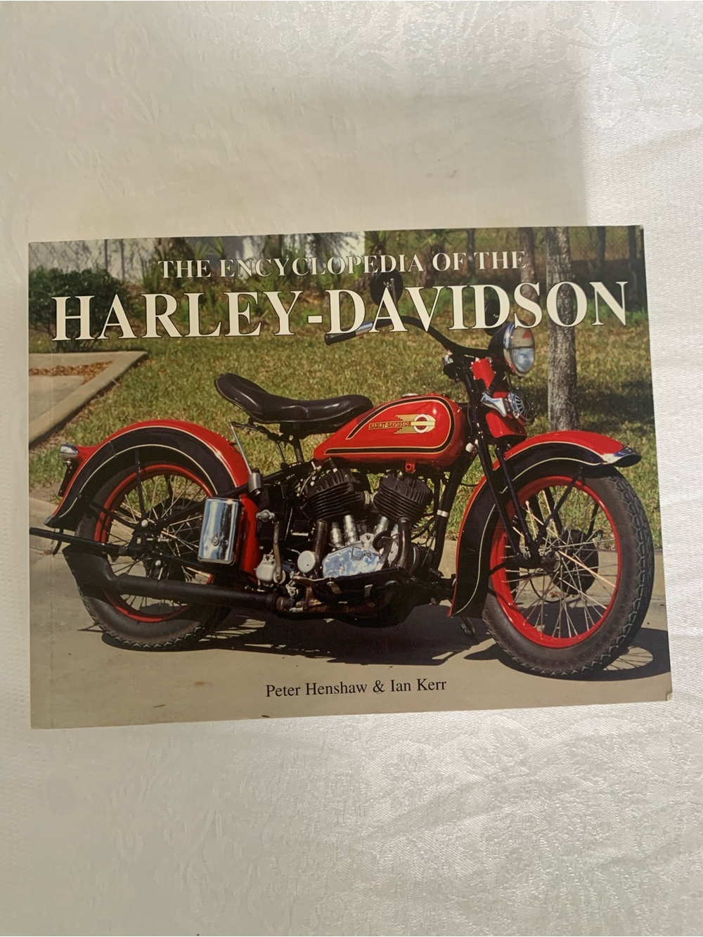 Harley-Davidson Vintage Motorcycle Coffee Table Book - Red & Black Cover
